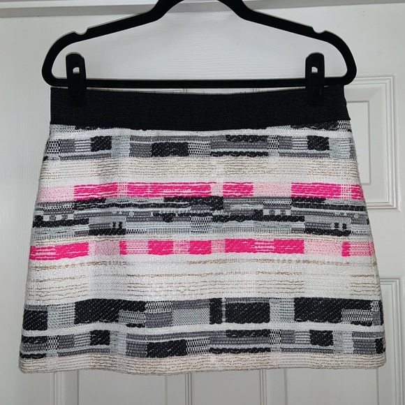 MILLY  ‼️SALE‼️ Tweed Pattern Mini Skirt Multicolor - Picture 6 of 14